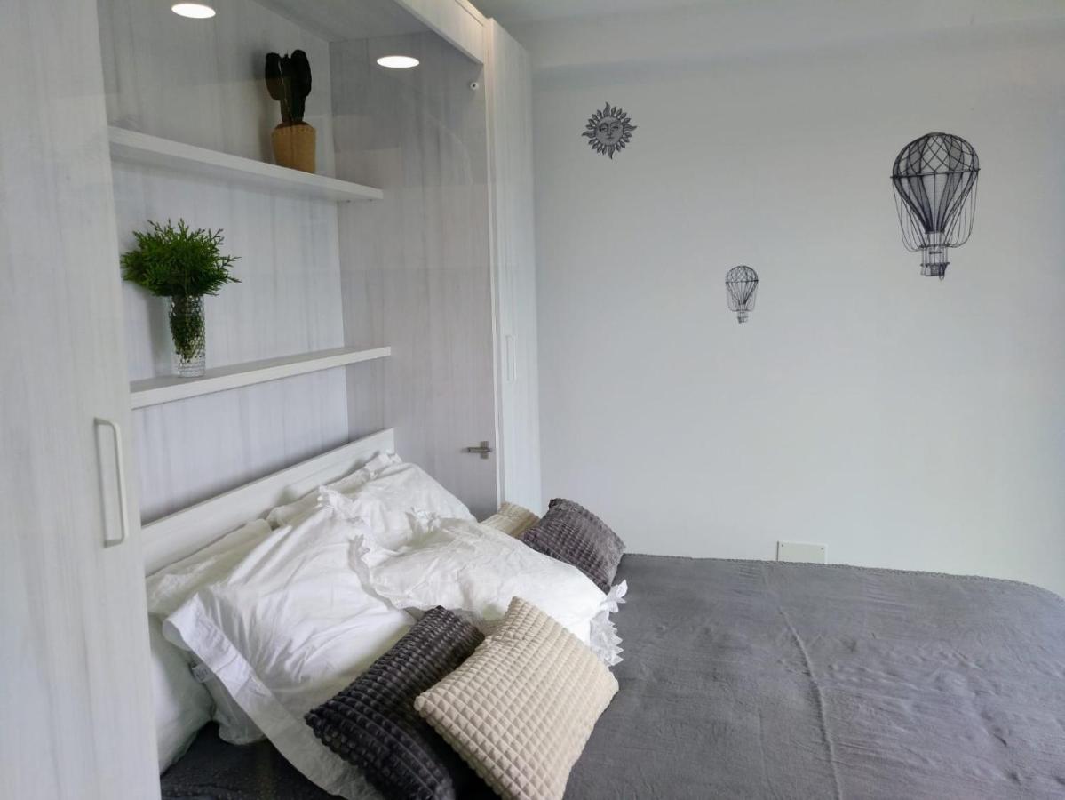 Apartamento Casa Rocha Velha Con Terraza Y Piscina Particular Santiago de Compostela Exterior foto