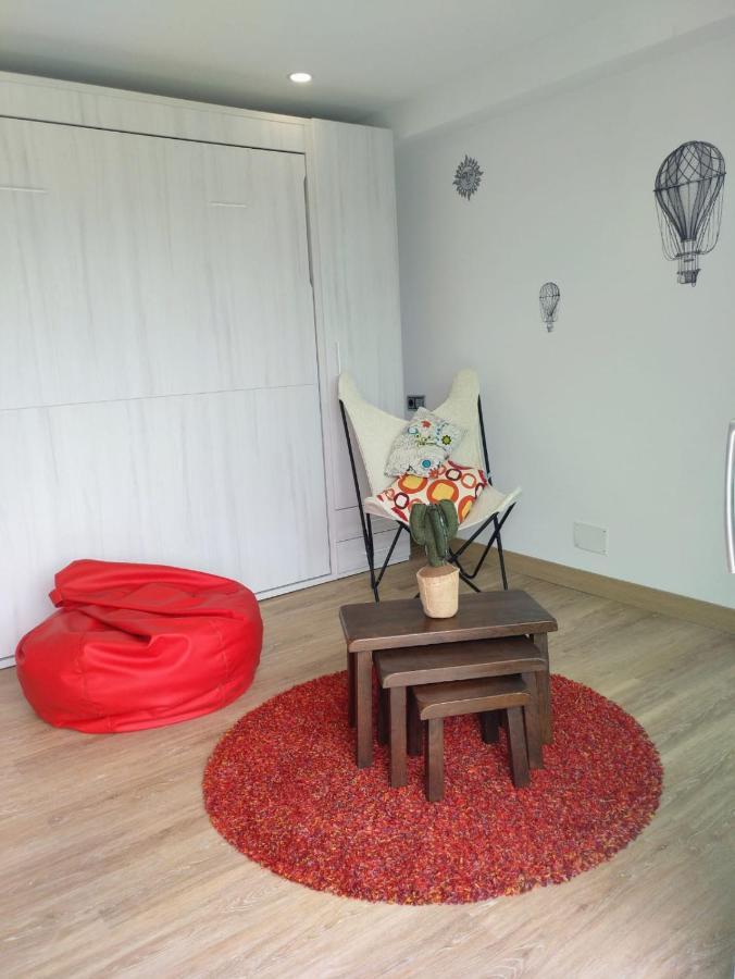 Apartamento Casa Rocha Velha Con Terraza Y Piscina Particular Santiago de Compostela Exterior foto